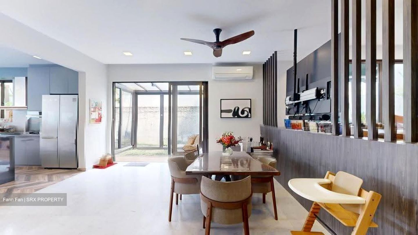 Paya Lebar Crescent (D19), Terrace #620660791